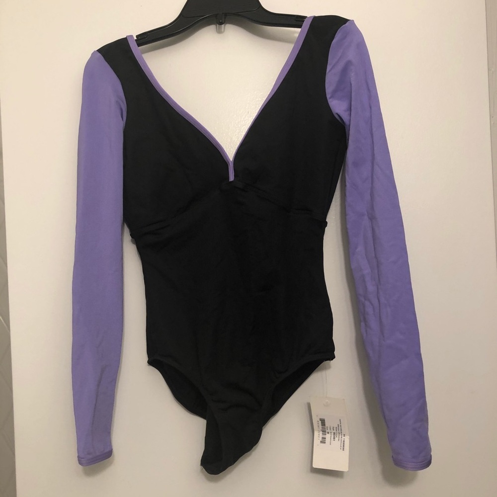 NWT Mariia Long sleeved colorblock leotard